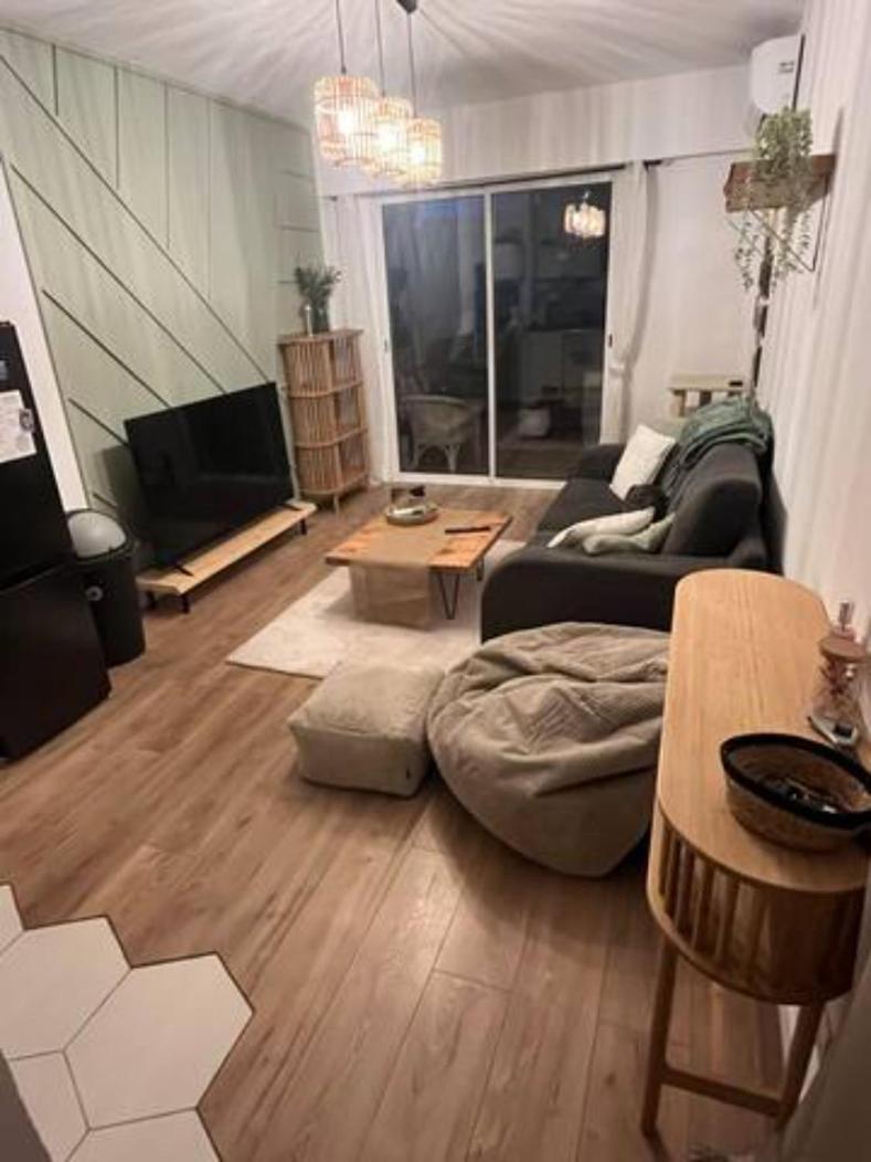Joli Appartement 2 Pieces Proche Plage เฟรฌูส ภายนอก รูปภาพ